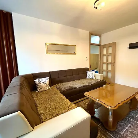 Apartman Monile *